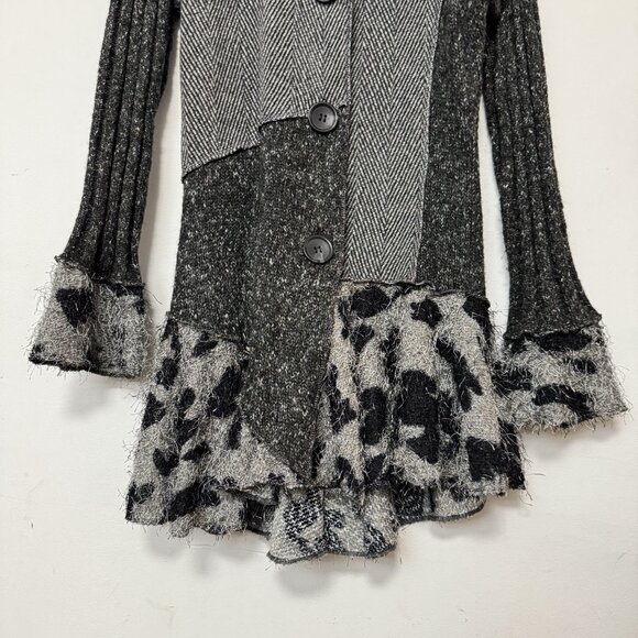 Sioni Patchwork Cardigan Button Front Gray Animal Print Eyelash Knit Mob Wife - Picture 2 of 8